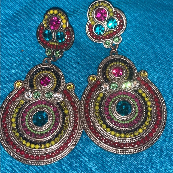 🌸2/$10 🌸Gorgeous Colorful Statement Earrings - Picture 3 of 3